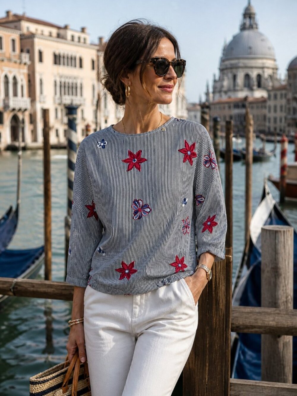 RB Roberta‎ Biagi Embroidered Floral Pinstriped Top Size Medium Nautical Italy